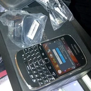 For Sale: Brand New BlackBerry Bold Touch 9900