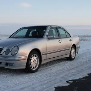 Продам Mercedes E280 W210