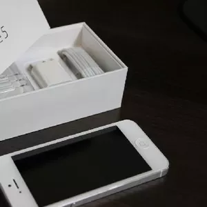 Brand New Apple Iphone 5 64GB Unlockeed