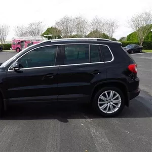 Volkswagen Tiguan,  2009 SEL ,  для продажи