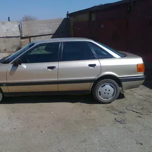 Продам Audi 80 в хорошем состоянии