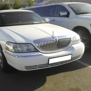 Прокат лимузина Lincoln Town Car и MB S-class W221 в Астане.