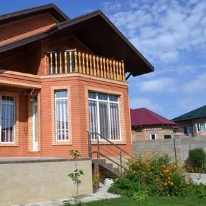 Продам загородный дом в 4 км. от Алматы,  село Раимбек