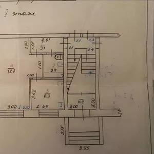 Продам чистую 2-хкомнатную квартиру в 8 мкрн