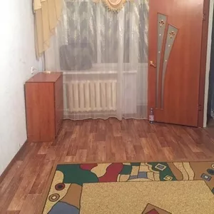 Продам 2 комн кв-у в центре г.Уральск