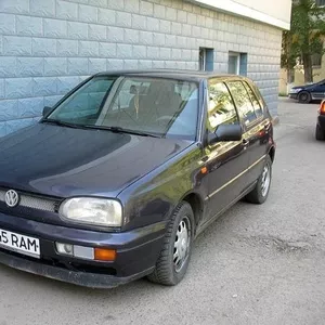 Volkswagen Golf 3, 1996, автомат, Привод:	Задний