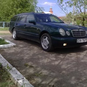 Mersedes-Benz E 230,  1997 г.в.,  V-2.3 в отличном состоянии